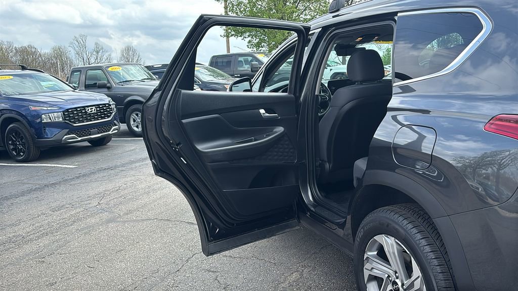 Used 2023 Hyundai Santa Fe SEL AWD/4WD image 29