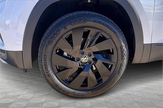 Used 2022 Volkswagen Atlas SE image 8