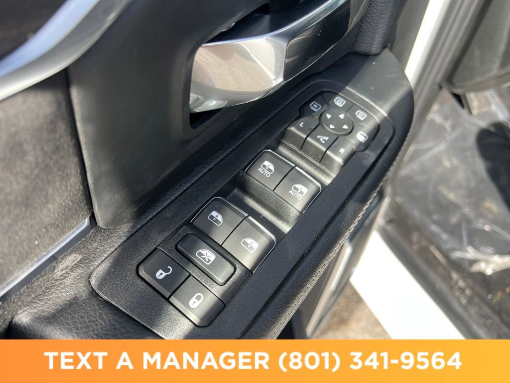 New 2026 RAM 3500 Laramie AWD/4WD image 11