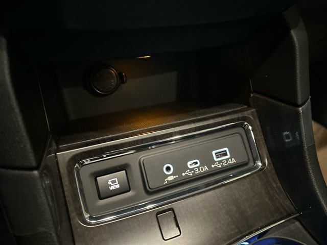 New 2026 Subaru Ascent Touring image 17