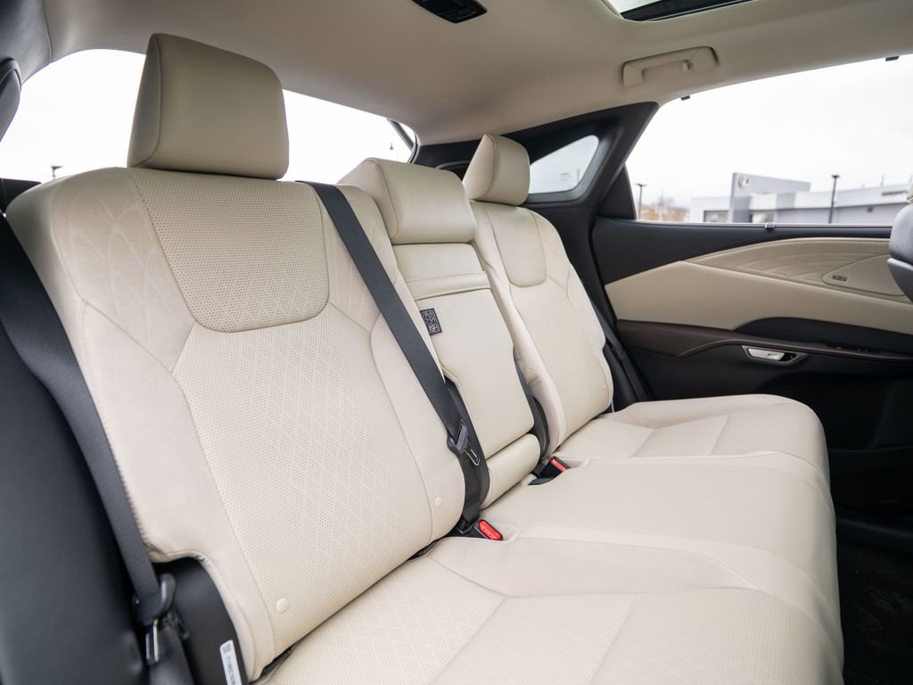 New 2026 Lexus RX 350 image 32