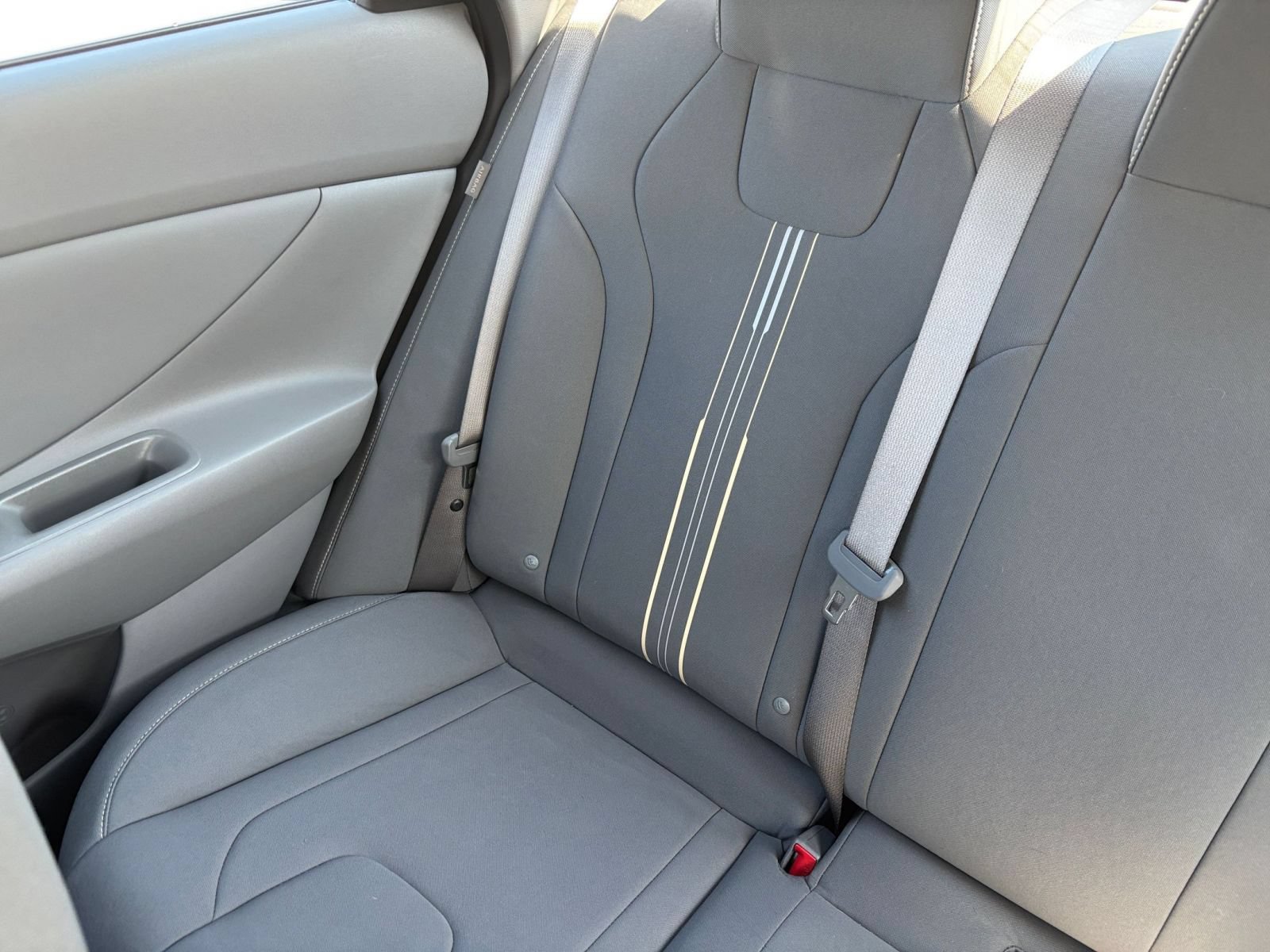 Used 2026 Hyundai Elantra Sport FWD image 38