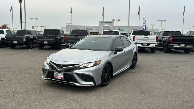 Used 2022 Toyota Camry XSE image 8