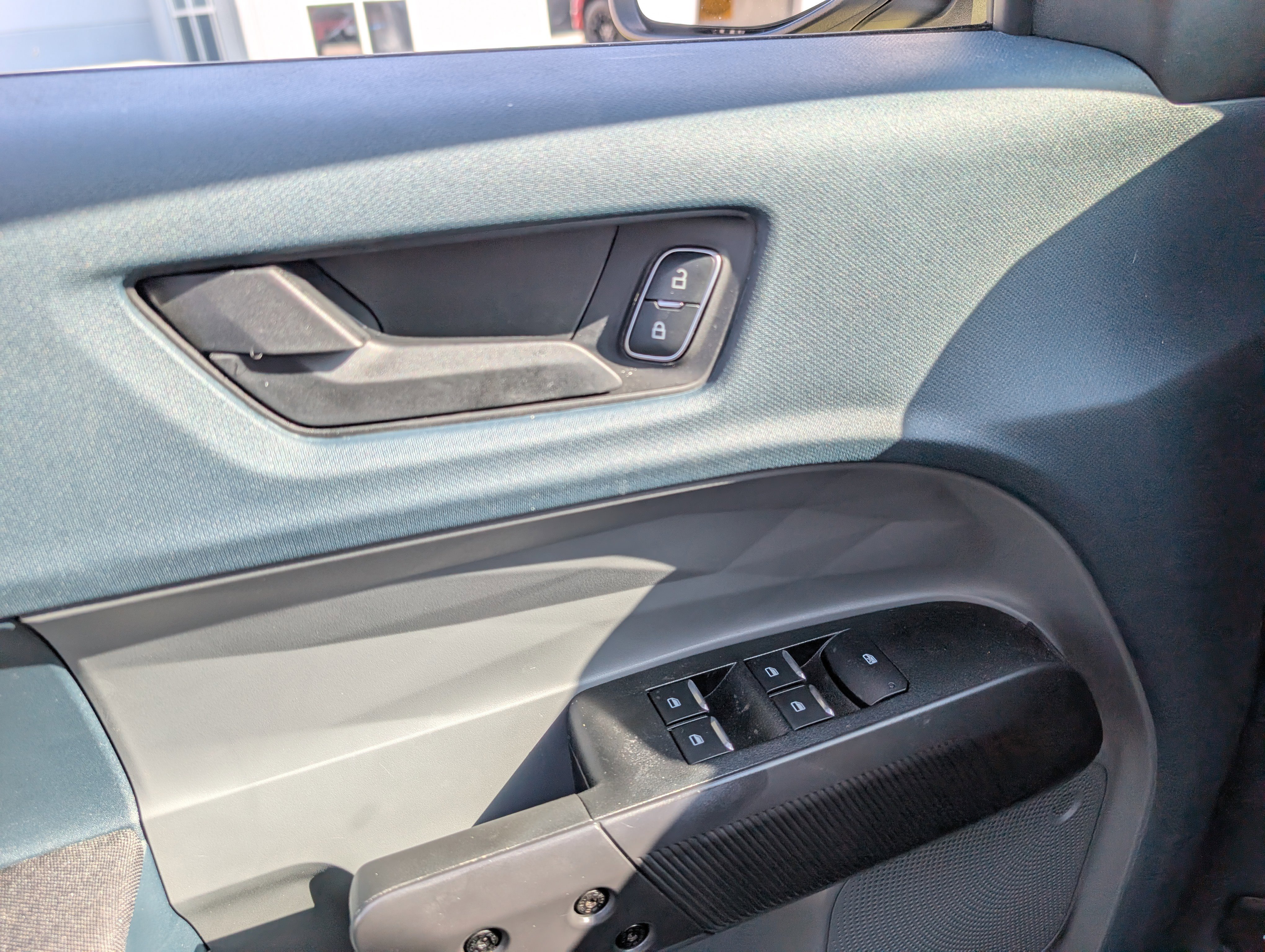 New 2025 Ford Maverick XL w/ Equipment Group 102A image 17