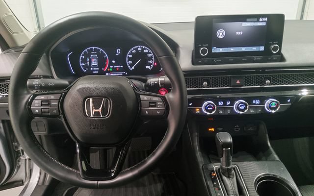 Used 2023 Honda Civic EX image 30