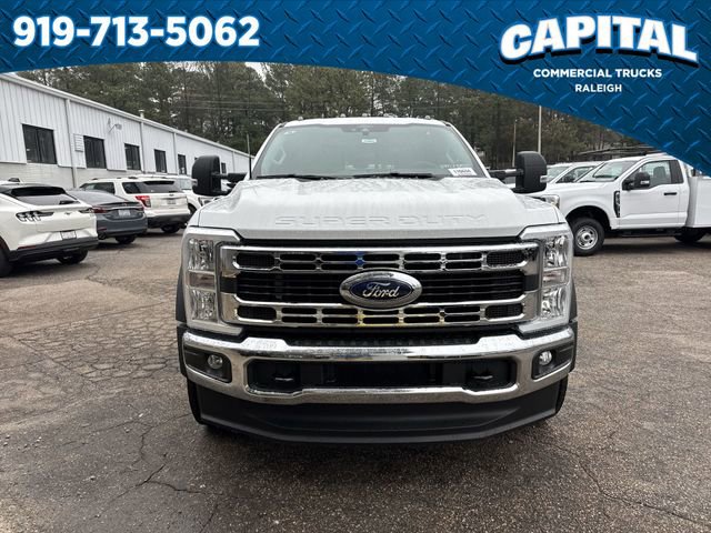 New 2026 Ford F450 XL w/ XL Chrome Package image 3