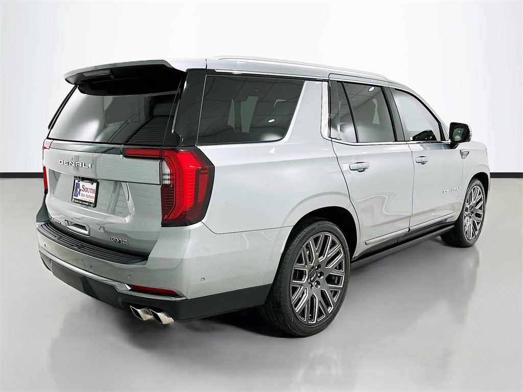 Used 2025 GMC Yukon Denali Ultimate image 7