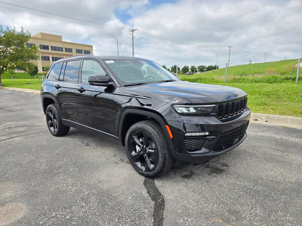 New 2025 Jeep Grand Cherokee Limited w/ Luxury Tech Group II