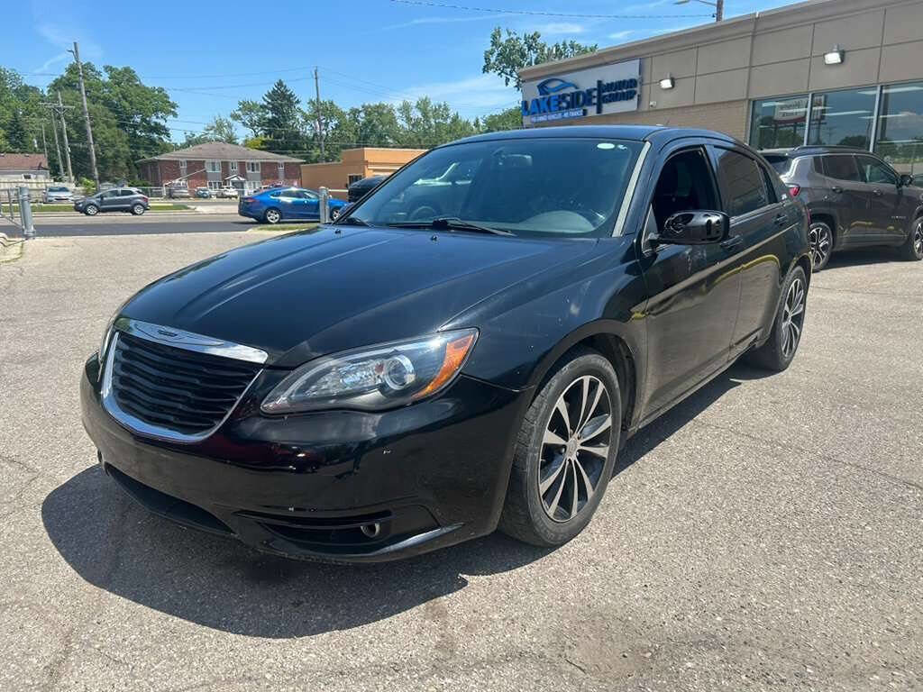 Used 2014 Chrysler 200 Touring w/ 200 S Group
