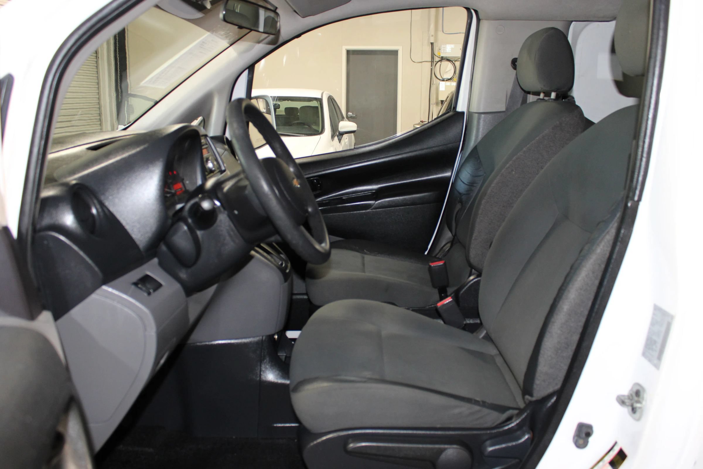 Used 2017 Chevrolet City Express LS w/ Appearance Package FWD image 8