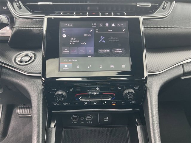 Used 2023 Jeep Grand Cherokee Altitude image 21