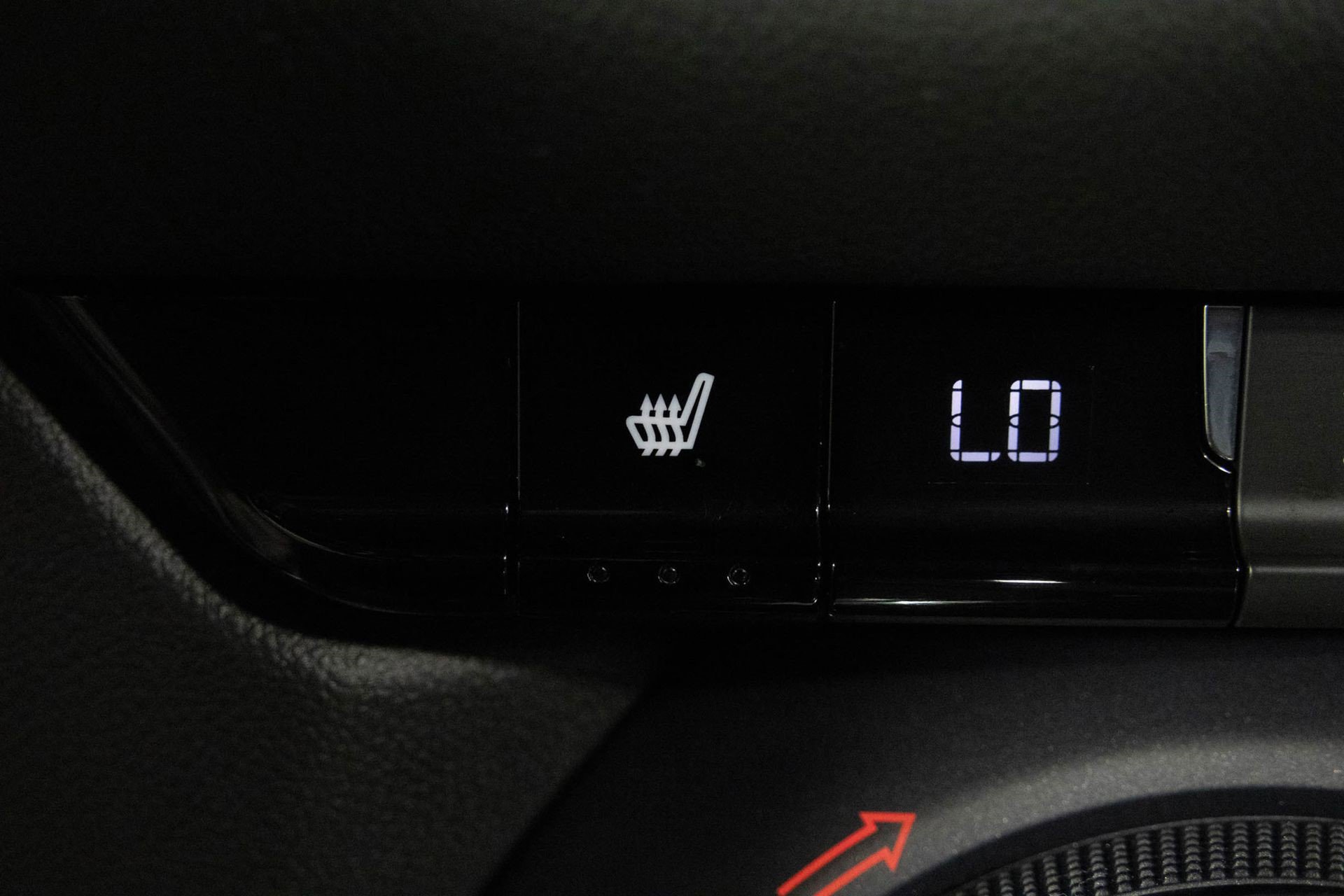 Certified 2023 Chevrolet Blazer LT w/ Convenience Package image 28