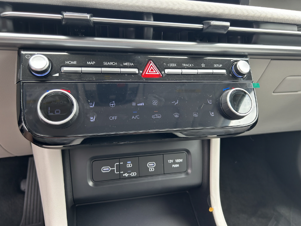New 2026 Hyundai Tucson Limited FWD image 28