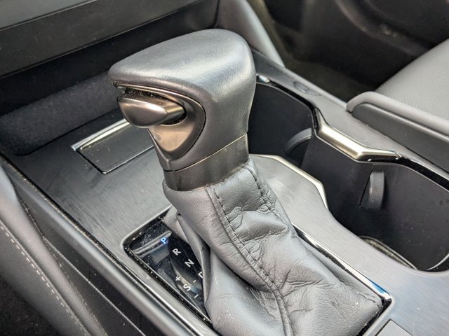 Used 2024 Lexus ES 350 image 12