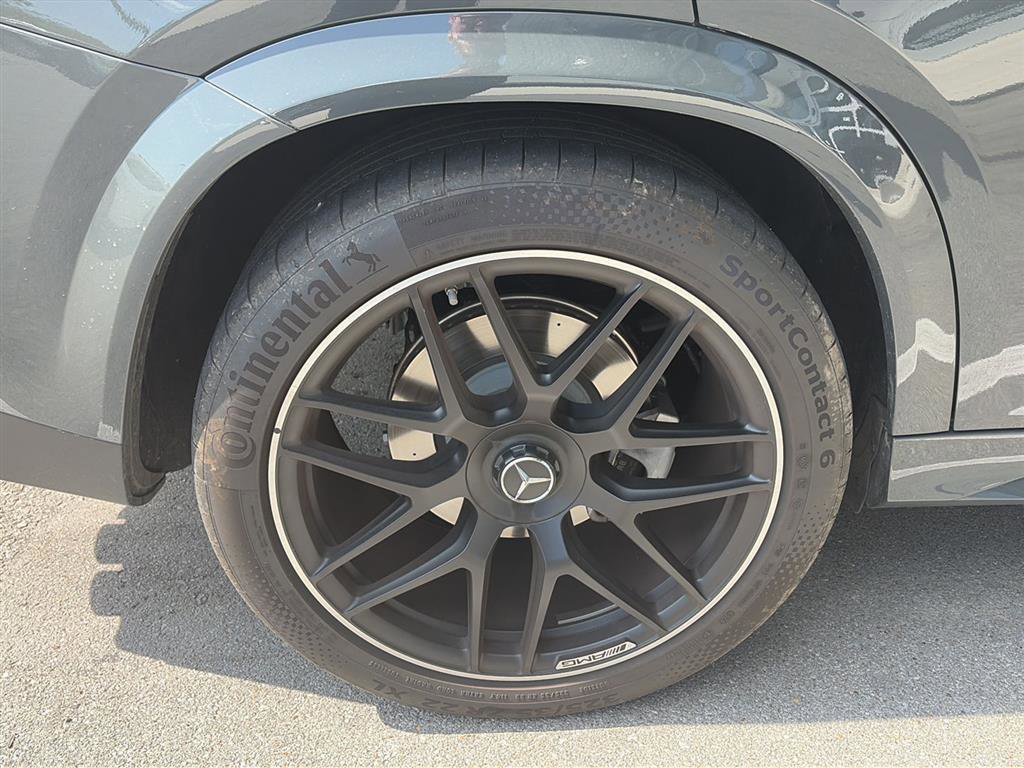 Used 2025 Mercedes-Benz GLE 53 AMG 4MATIC Coupe image 8