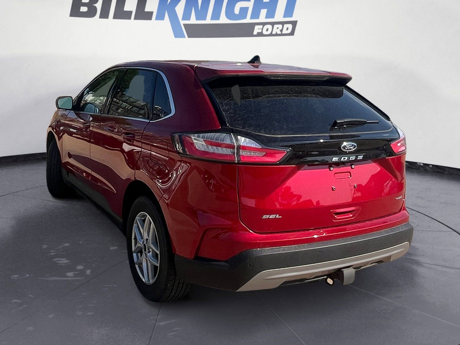 Used 2024 Ford Edge SEL w/ Convenience Package AWD/4WD image 3