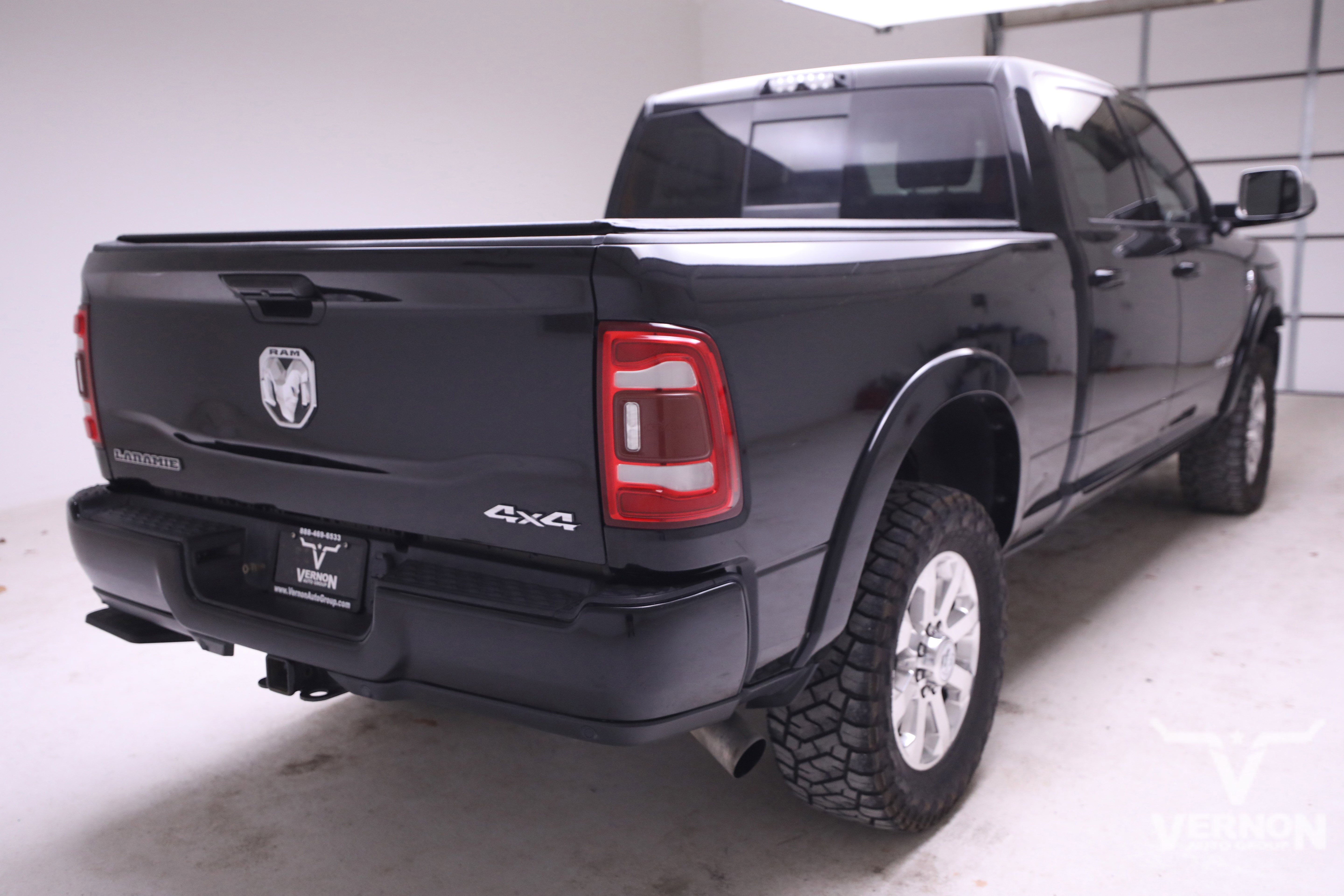 Used 2019 RAM 3500 Laramie image 4