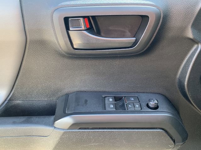 Used 2021 Toyota Tacoma SR image 15