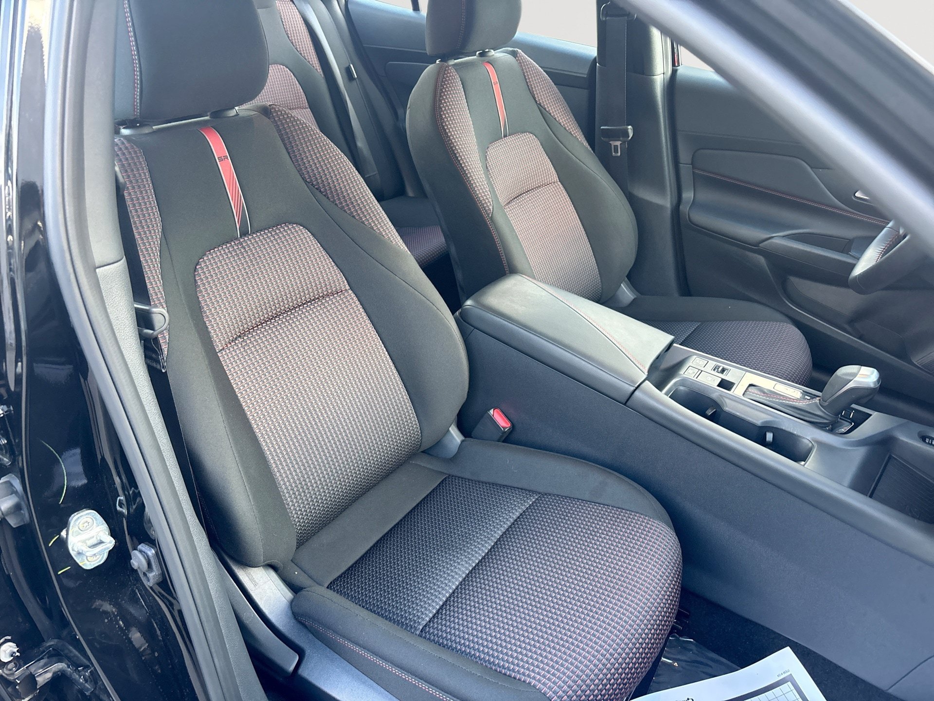 Used 2026 Nissan Sentra SR w/ Floor Mat Package FWD image 27