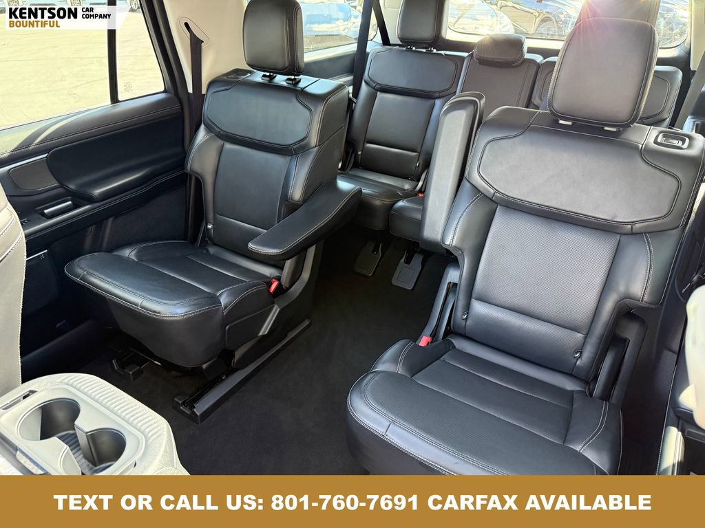Used 2025 Ford Expedition Max Platinum AWD/4WD image 35