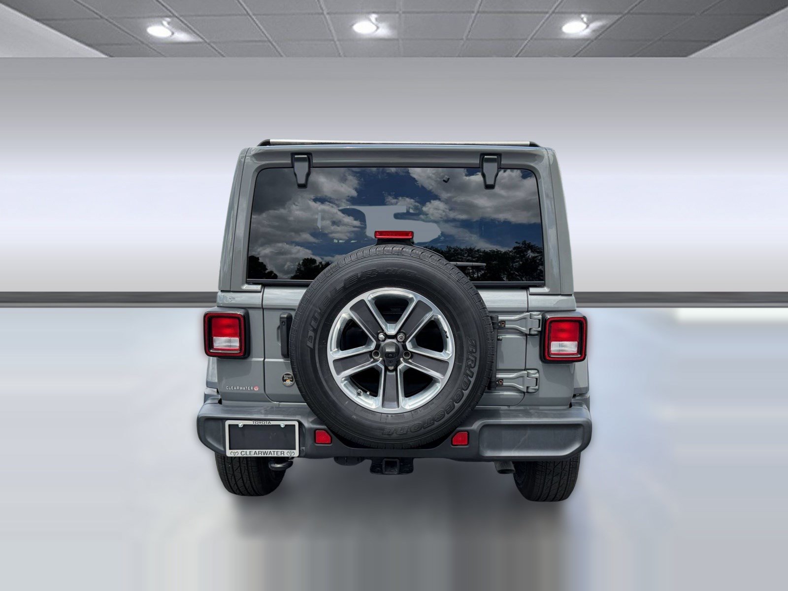 Used 2021 Jeep Wrangler Unlimited Sahara AWD/4WD image 10