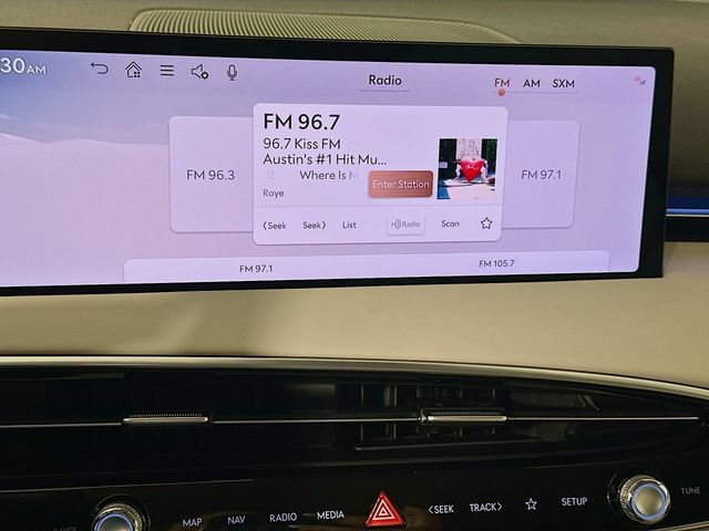 New 2026 Genesis GV70 2.5T Select AWD/4WD image 11