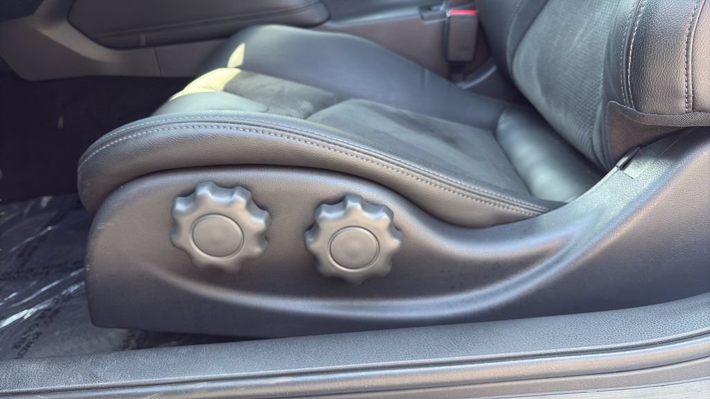 Used 2026 Nissan Z Performance w/ Floor Mat Package RWD image 15