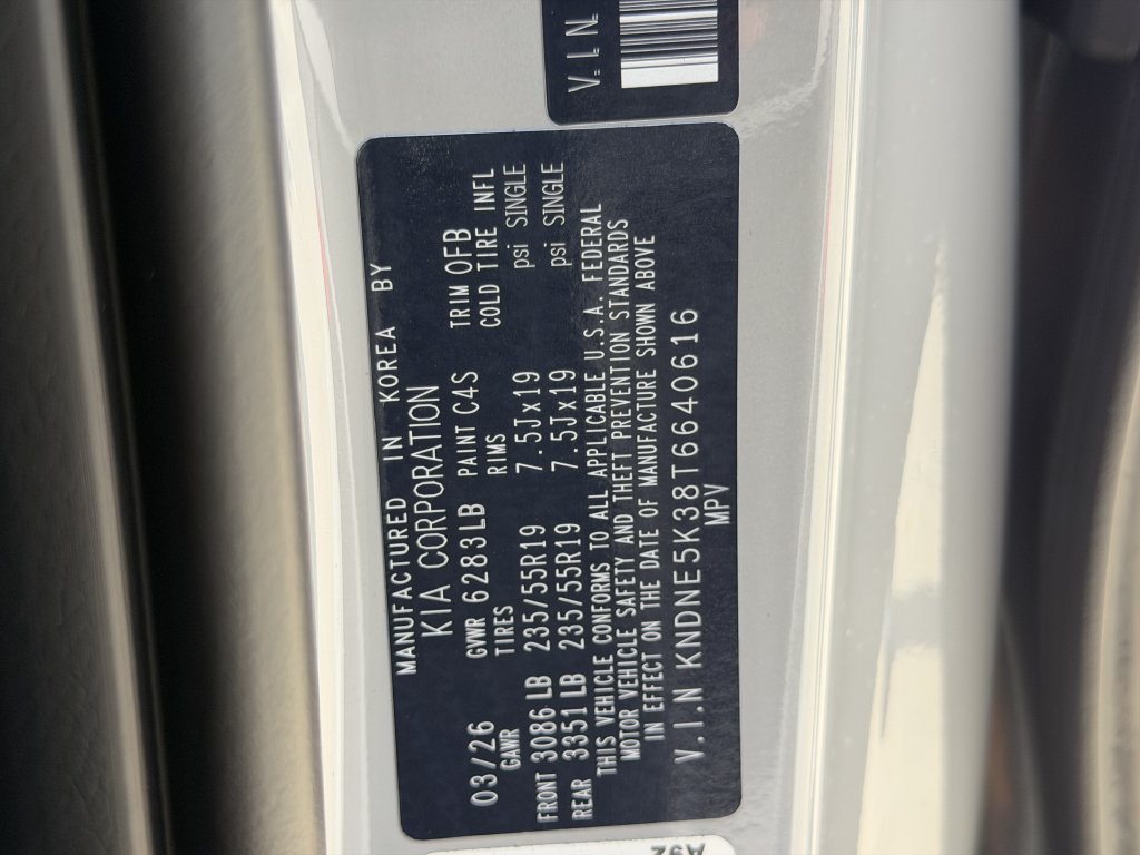 New 2026 Kia Carnival SX w/ SX Dark Edition Package FWD image 36