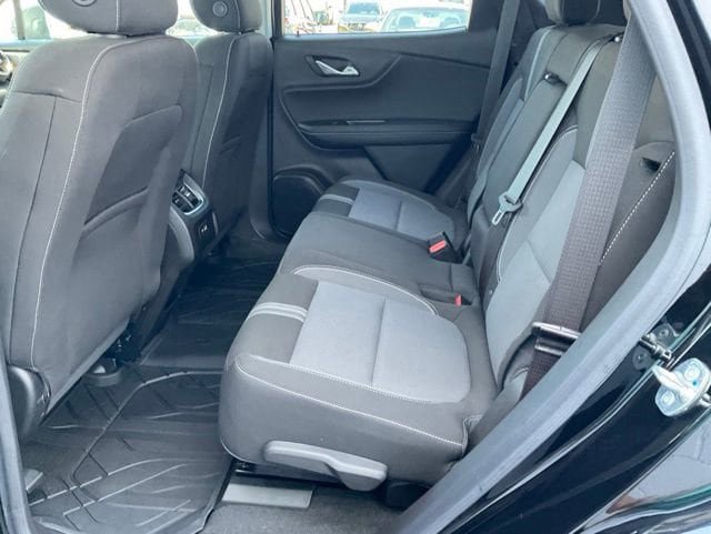 Certified 2024 Chevrolet Blazer LT w/ Convenience Package FWD image 18