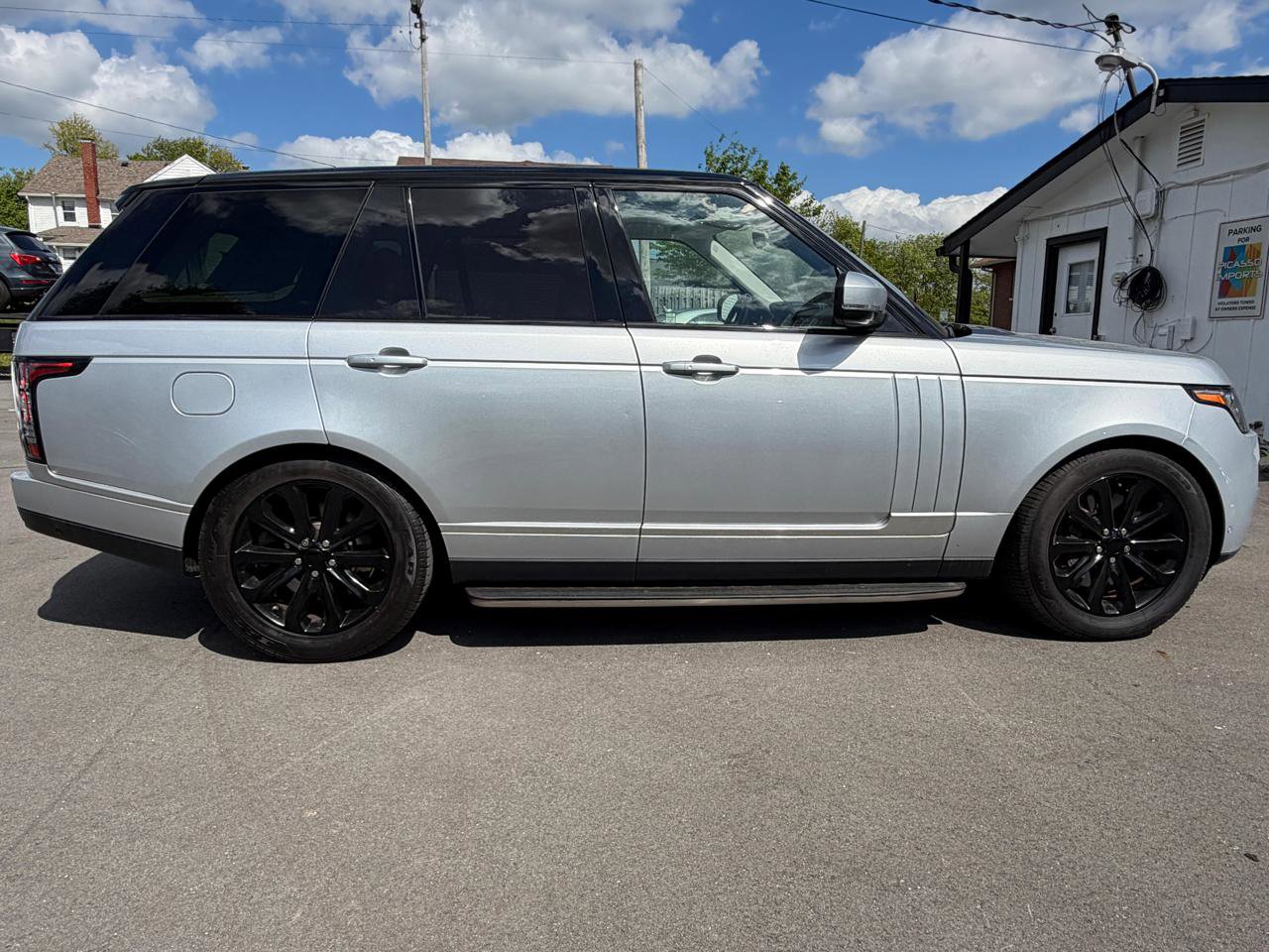 Used 2017 Land Rover Range Rover HSE AWD/4WD image 7
