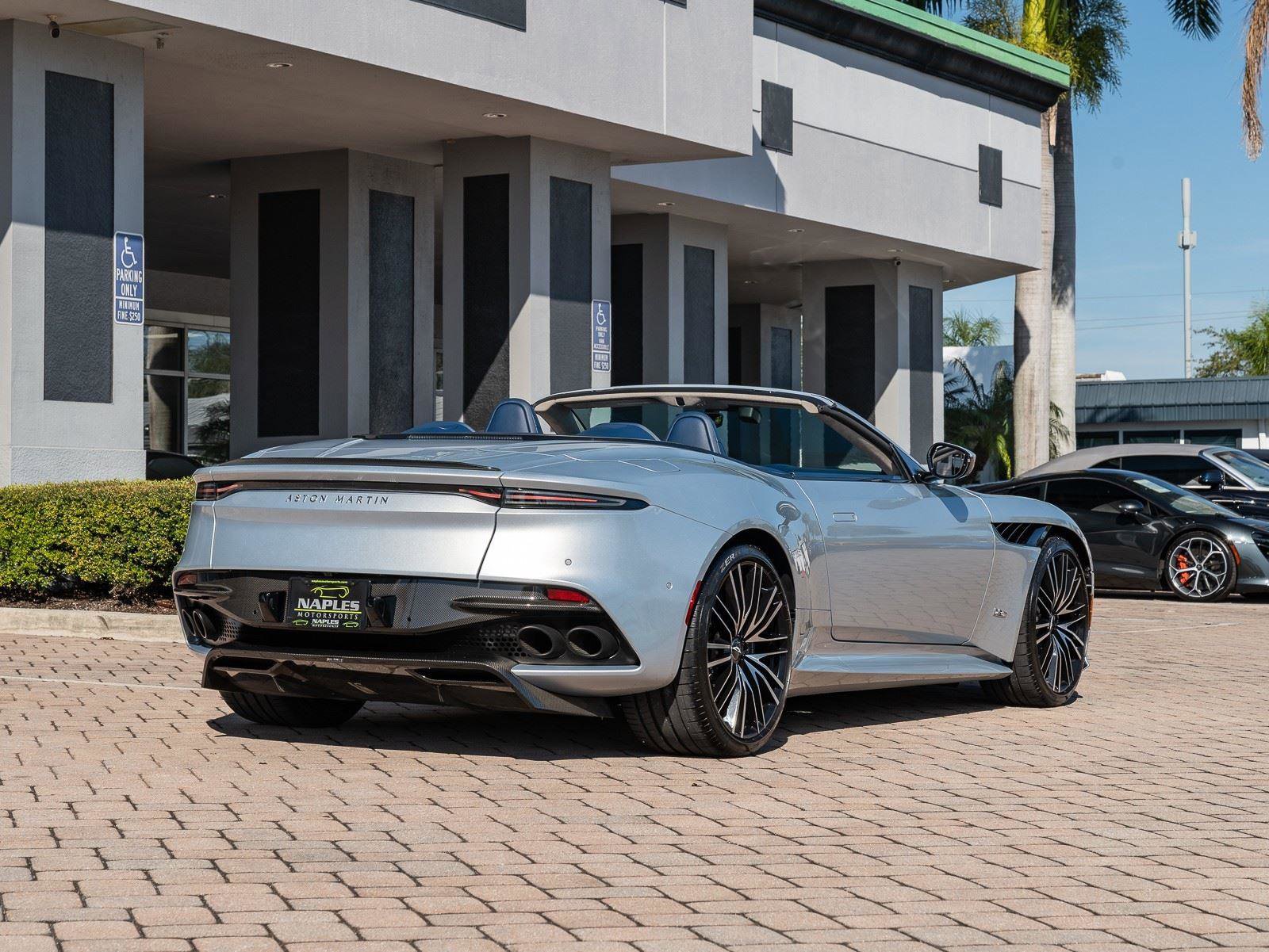 Used 2020 Aston Martin DBS Superleggera Volante image 18
