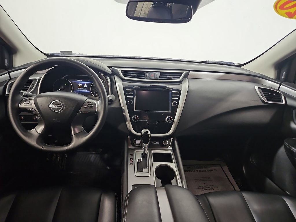 Used 2020 Nissan Murano SV w/ Premium Package image 13