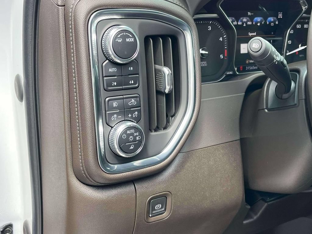 Used 2021 GMC Sierra 2500 Denali AWD/4WD image 28