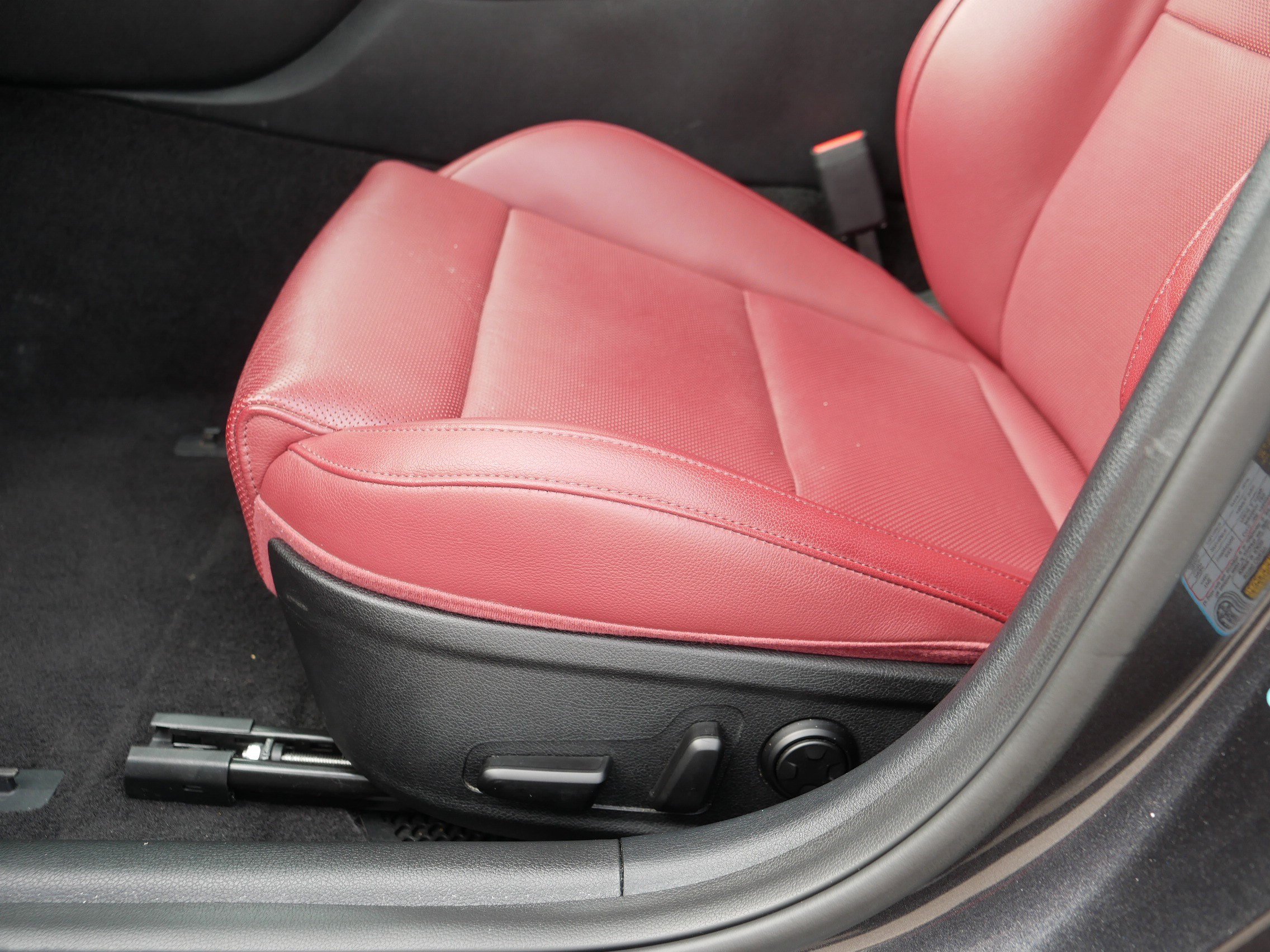 Used 2023 Kia Stinger GT-Line w/ Sun & Sound Package image 20