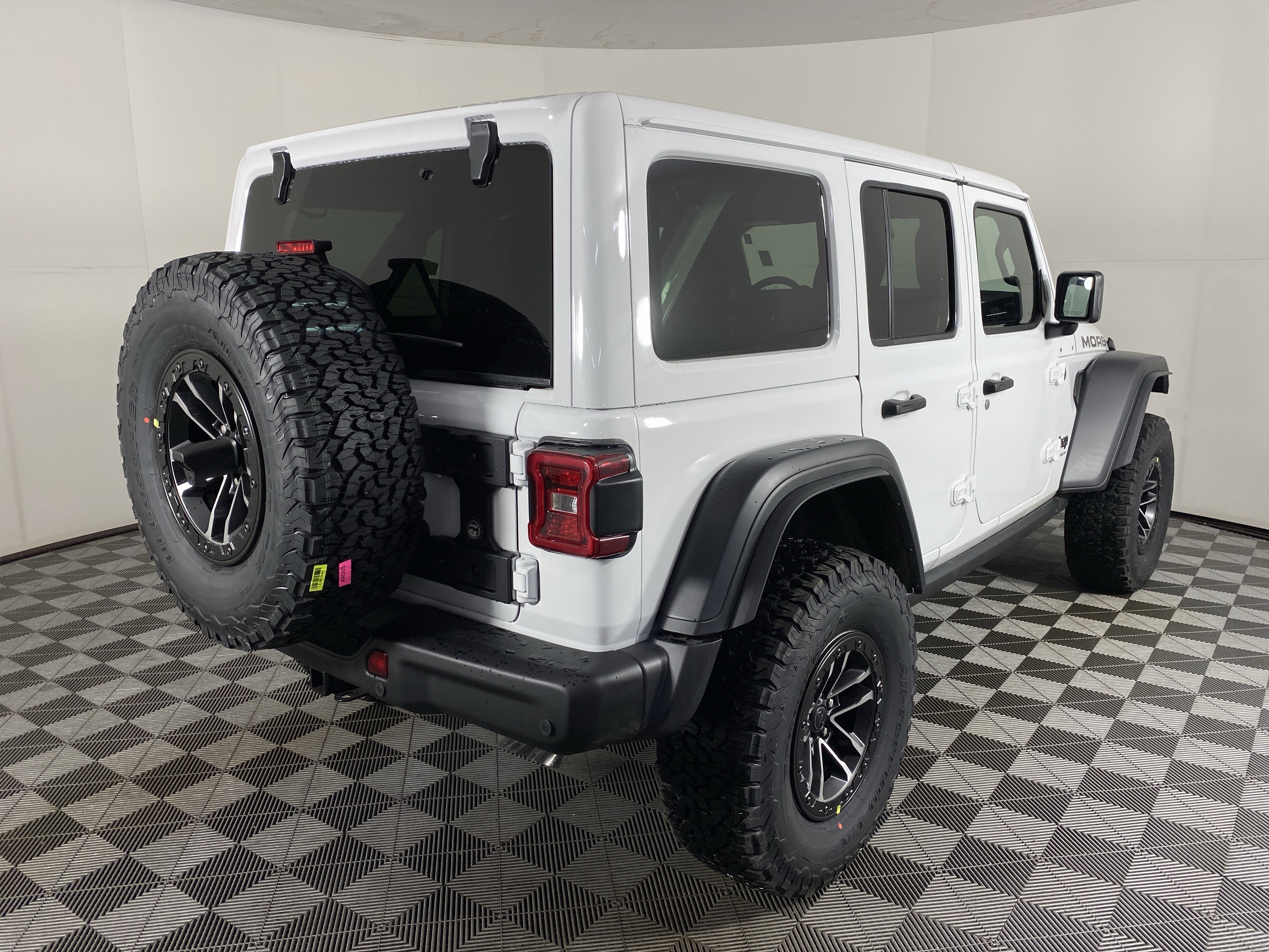 New 2026 Jeep Wrangler Unlimited Rubicon 392 w/ Quick Order Package 27X Moab AWD/4WD image 7