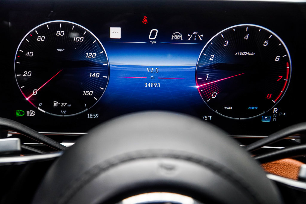 Used 2023 Mercedes-Benz S 500 4MATIC w/ AMG Line image 27