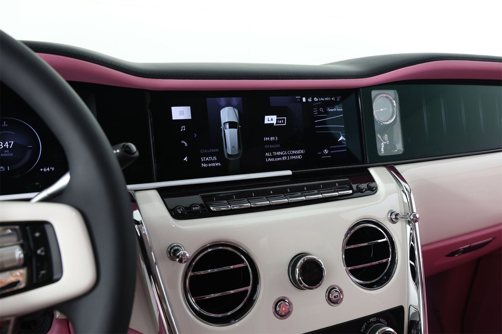 New 2025 Rolls-Royce Cullinan w/ Dynamic Package image 13