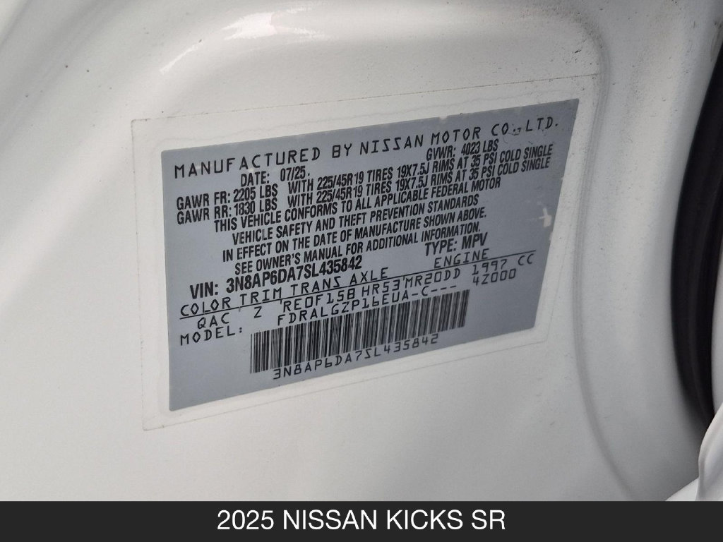 Certified 2025 Nissan Kicks SR FWD image 26