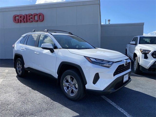 New 2025 Toyota RAV4 XLE
