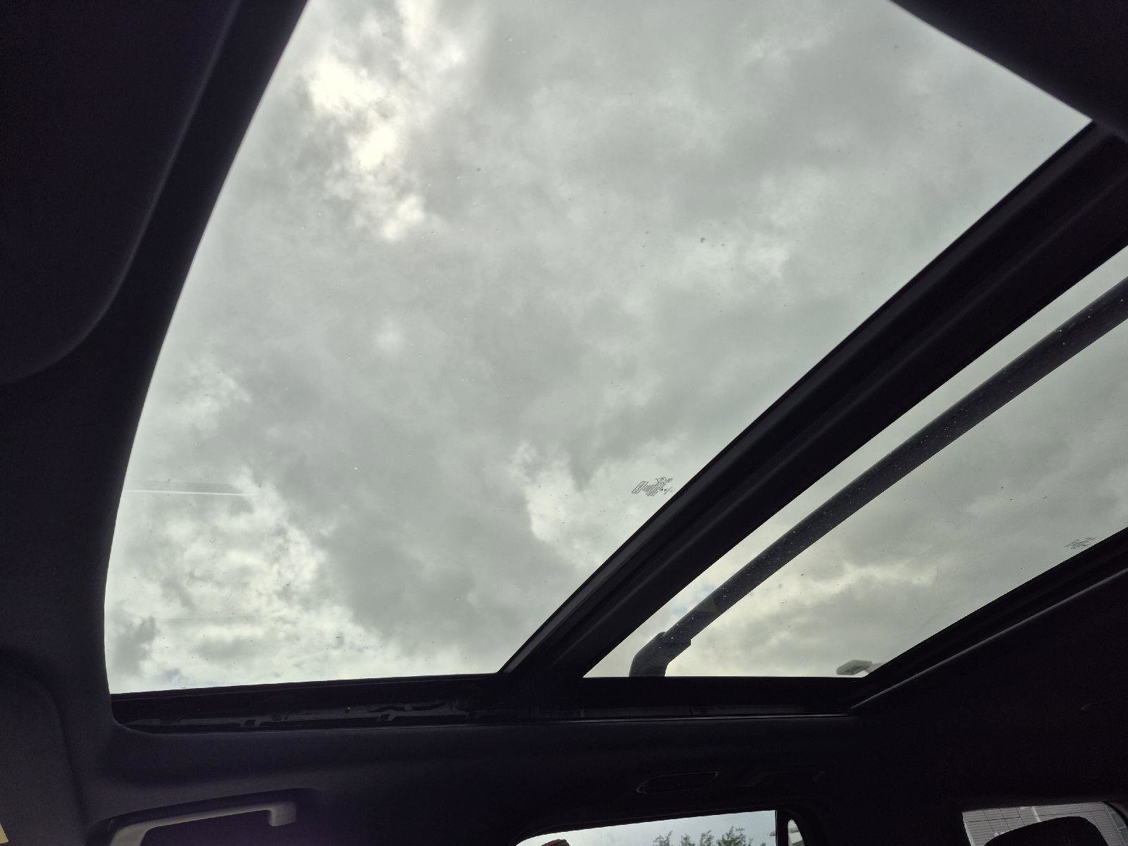 Certified 2021 Ford Expedition King Ranch w/ Cargo Package AWD/4WD image 5