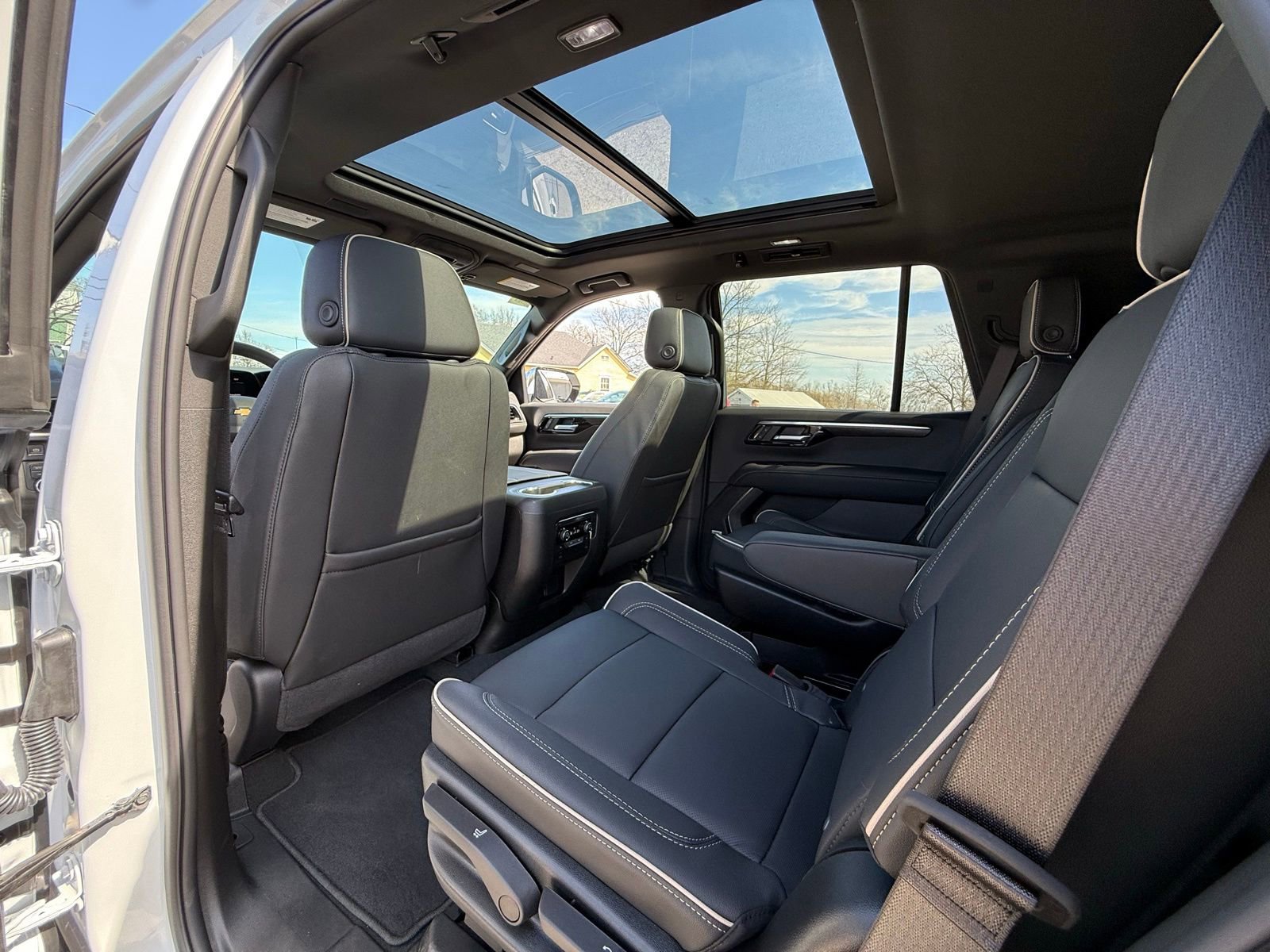 New 2026 Chevrolet Tahoe Premier w/ Sun And Tow Package image 23