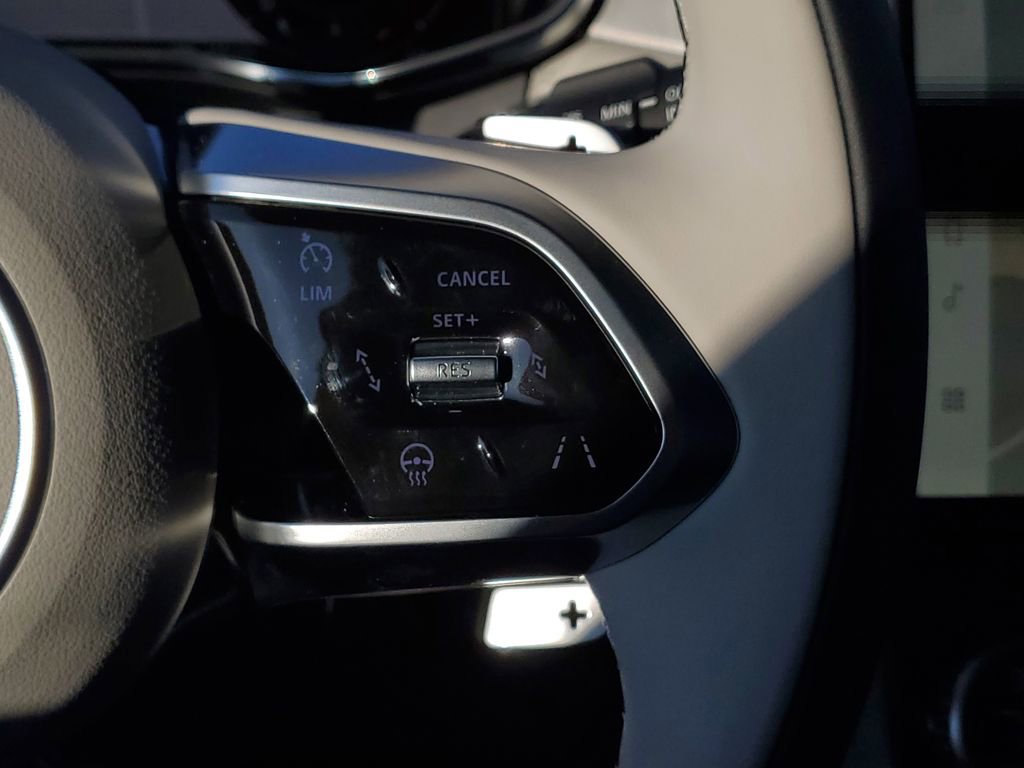 New 2026 Jaguar F-PACE R-Dynamic S image 20