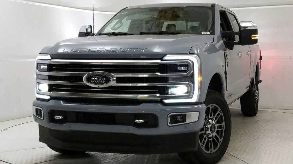 Certified 2024 Ford F250 Limited AWD/4WD image 7
