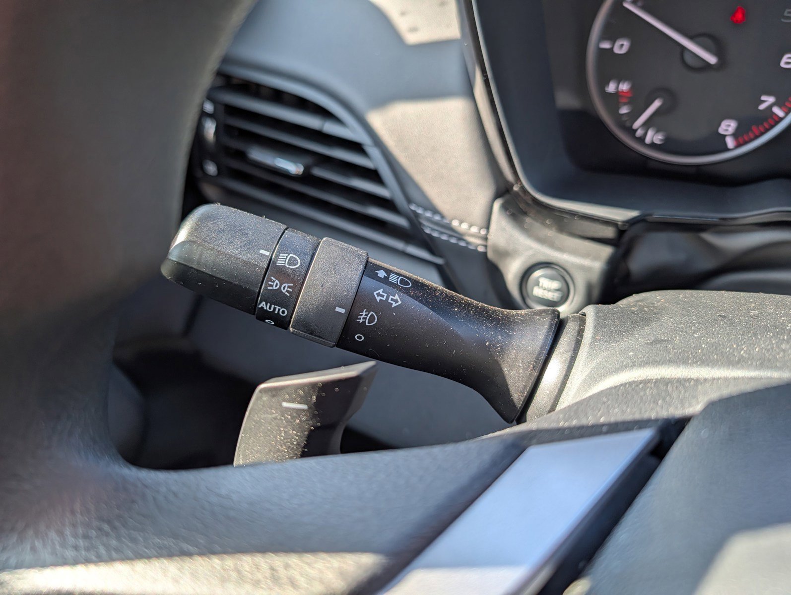 Certified 2025 Subaru Outback image 29