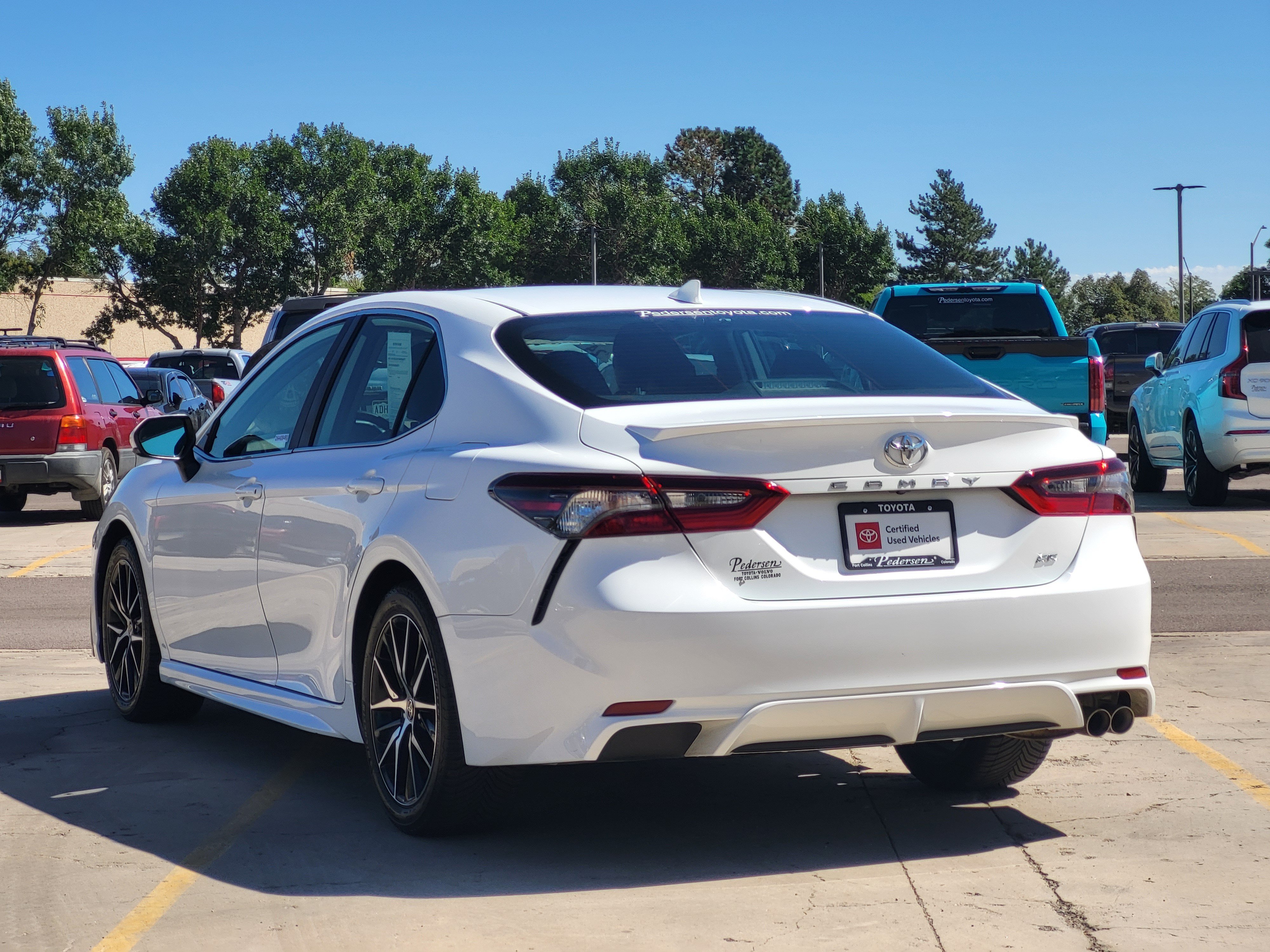 Certified 2024 Toyota Camry SE w/ Cold Weather Package FWD image 3