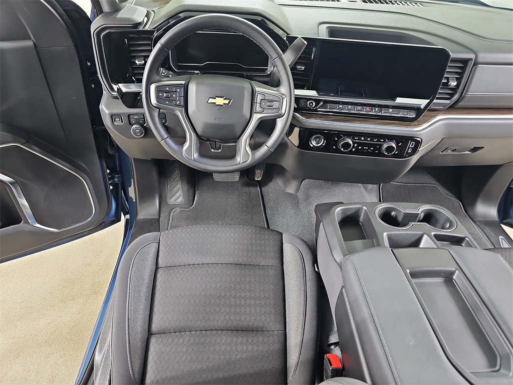 Certified 2024 Chevrolet Silverado 1500 LT image 23