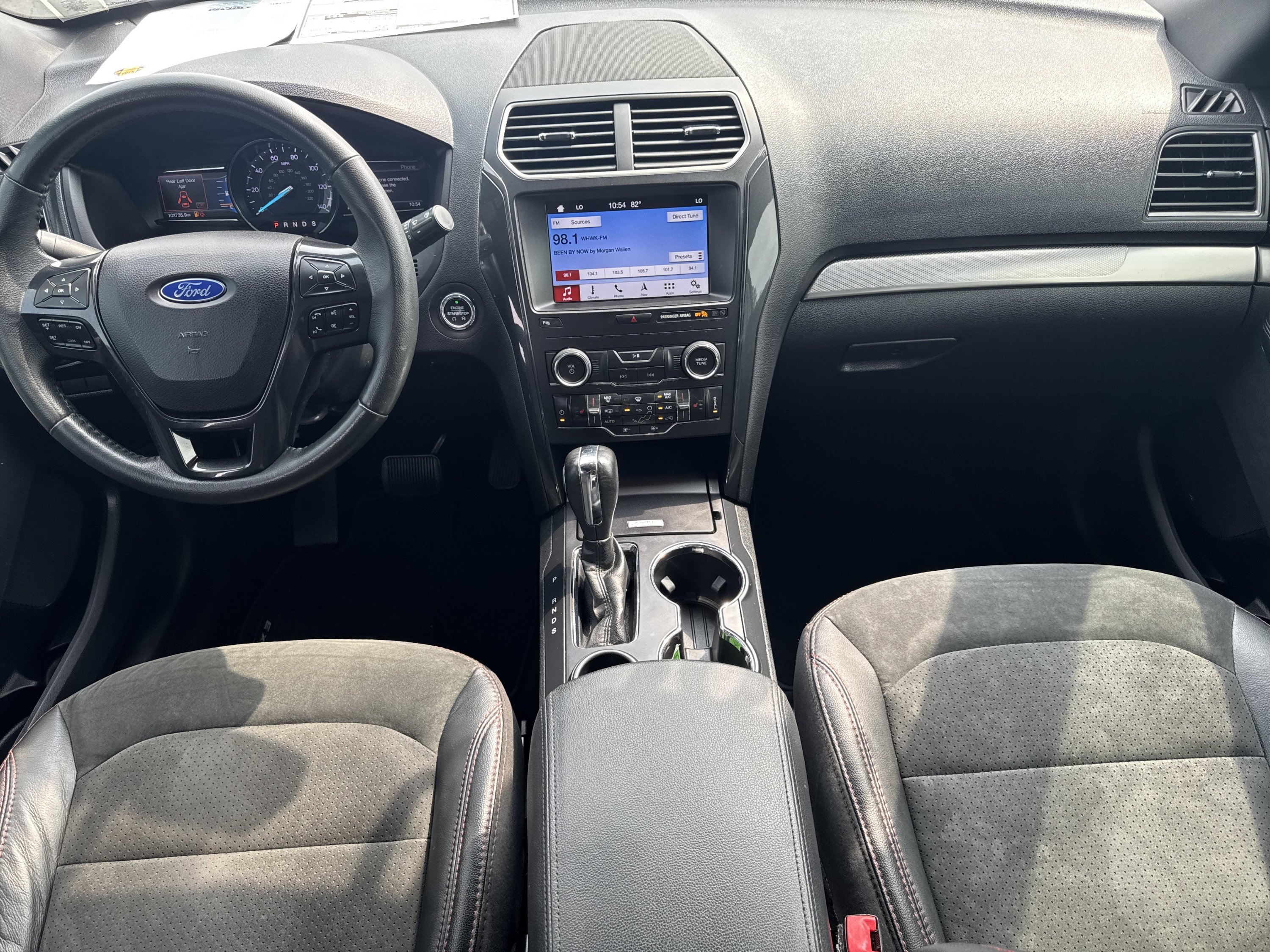Used 2019 Ford Explorer XLT w/ Equipment Group 202A FWD image 19
