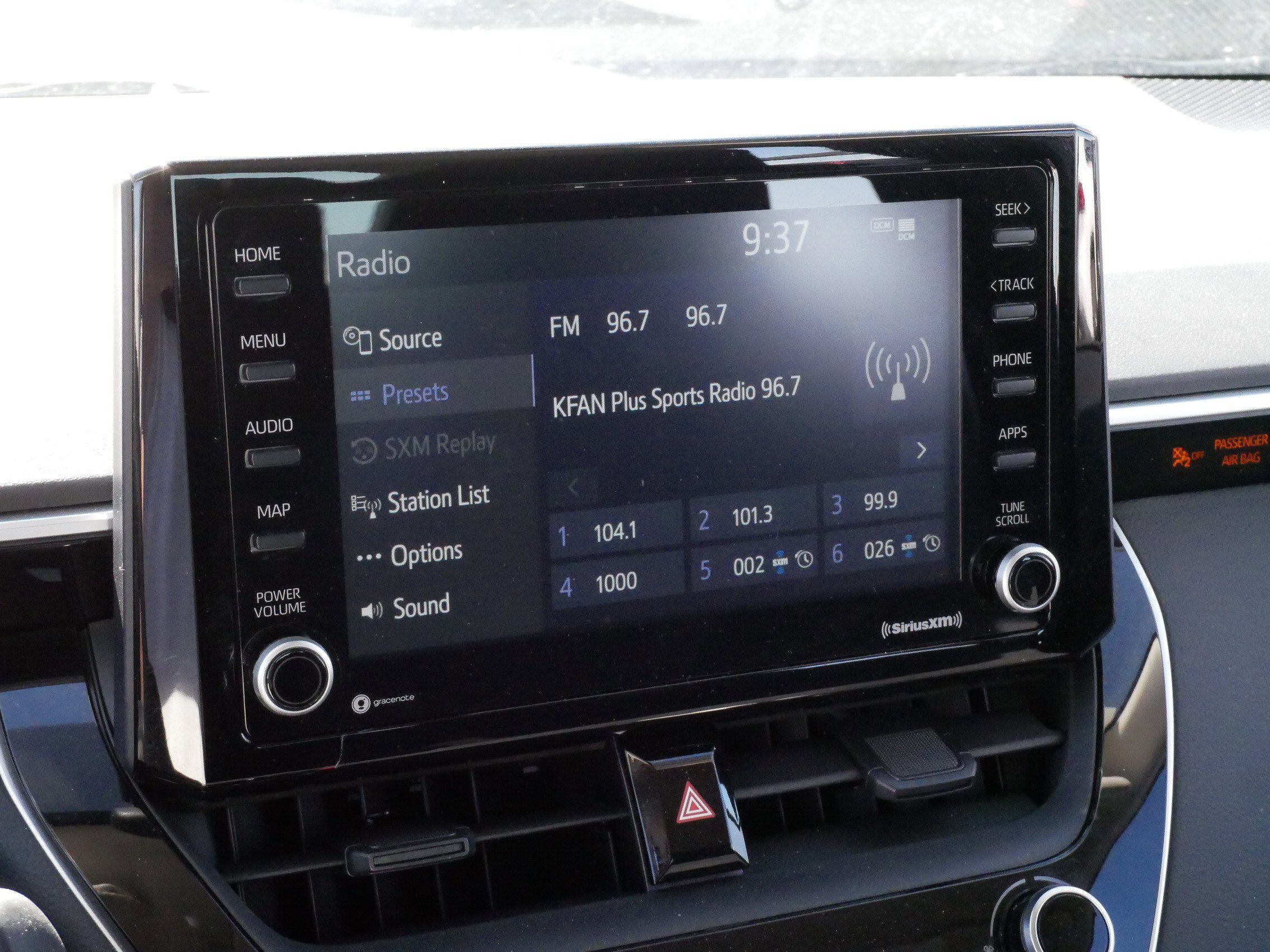 Certified 2022 Toyota Corolla LE FWD image 22