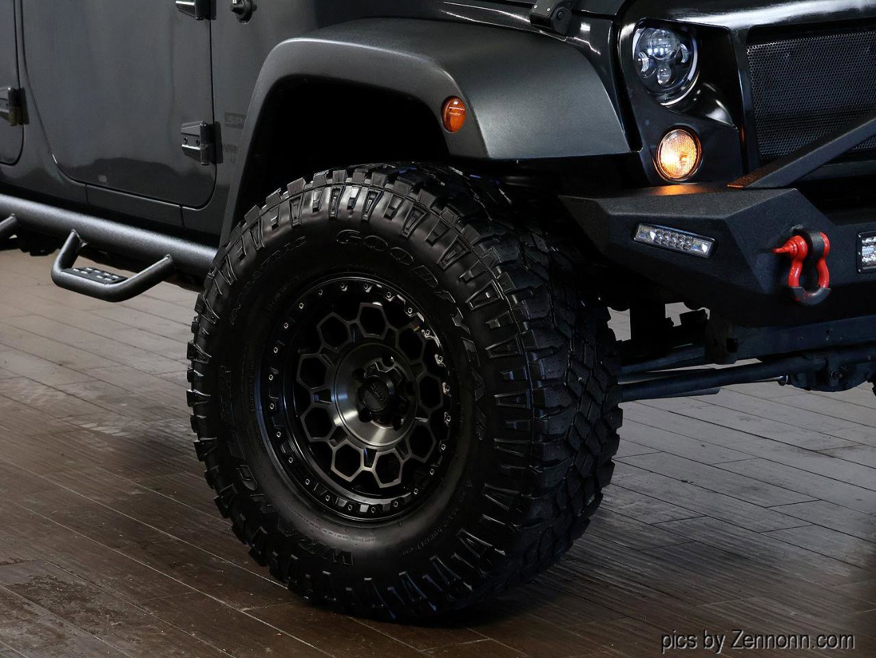 Used 2016 Jeep Wrangler Unlimited Sport w/ Quick Order Package 24S AWD/4WD image 4