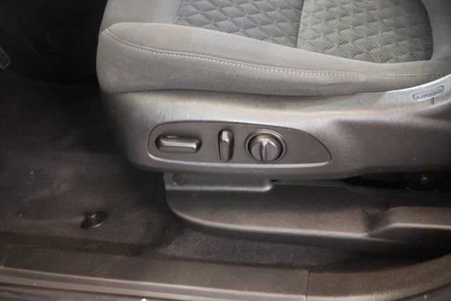 Used 2020 Chevrolet Blazer LT AWD/4WD image 12